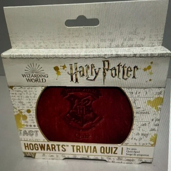 Paladone Harry Potter Hogwarts English Trivia Quiz - Picture 3 of 6